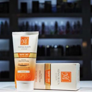 ضدآفتاب کرم پودری رنگی My مای مدل SPF30 پوست خشم و نرمال